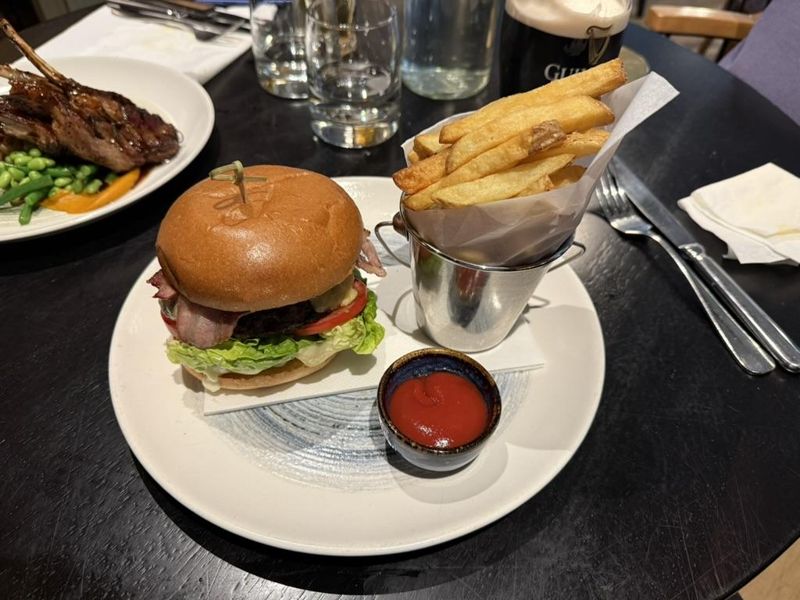 The Cow Pub & Kitchen